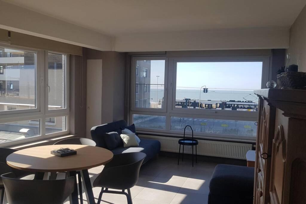 Oostende Studio Voor 2 Of 3 Pers Met Zeezicht Kültér fotó